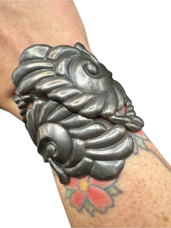 Taxco Jewelry - Vintage Sterling Silver Taxco Chunky Modernist Swirl Cloud Clamper Bracelet 6.5”